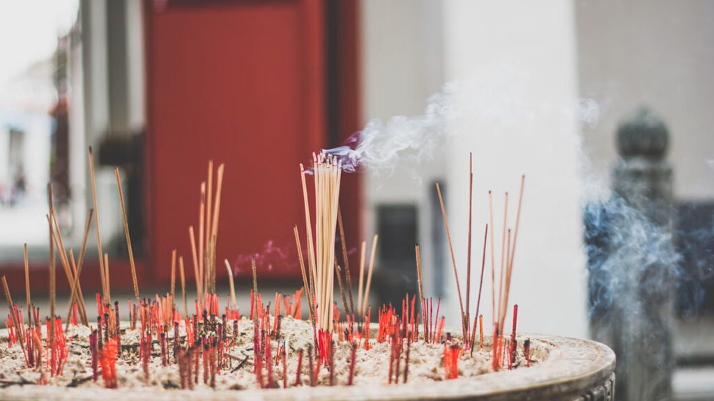 feng shui offerings to ward off evil spirits