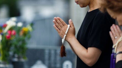 Mourning Routine Budding 100 Days After Death in Buddhist and Taoist Funerals: 5 Key Rituals and ...